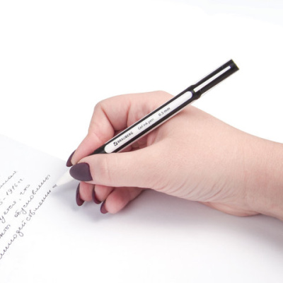 Ручка гелевая "Contact", черная, толщ.письма  0,35 мм, BRAUBERG - 48 руб. в alfabook